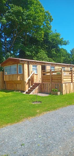 Postwood Gardens Country Cabins